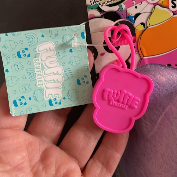 Fluffie Stuffiez small *UNICORN* Pull Fluff to Reveal Surprise Plush Underneath - Picture 3 of 7